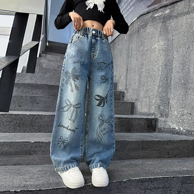 Girls Hand-Drawn Graffiti Jeans – Trendy Wide Leg Denim Pants for Teens, Loose Trousers for Spring & Autumn (4-15 yrs)