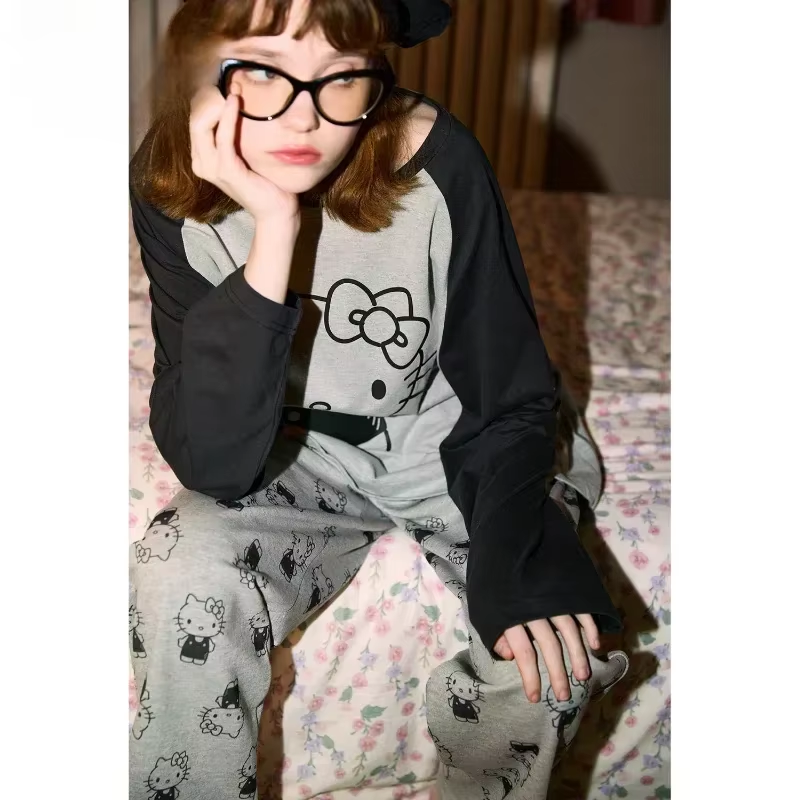 Kitty Autumn Cotton Pajama Set – Long-Sleeved Top & Trousers, Women's Silk Loungewear