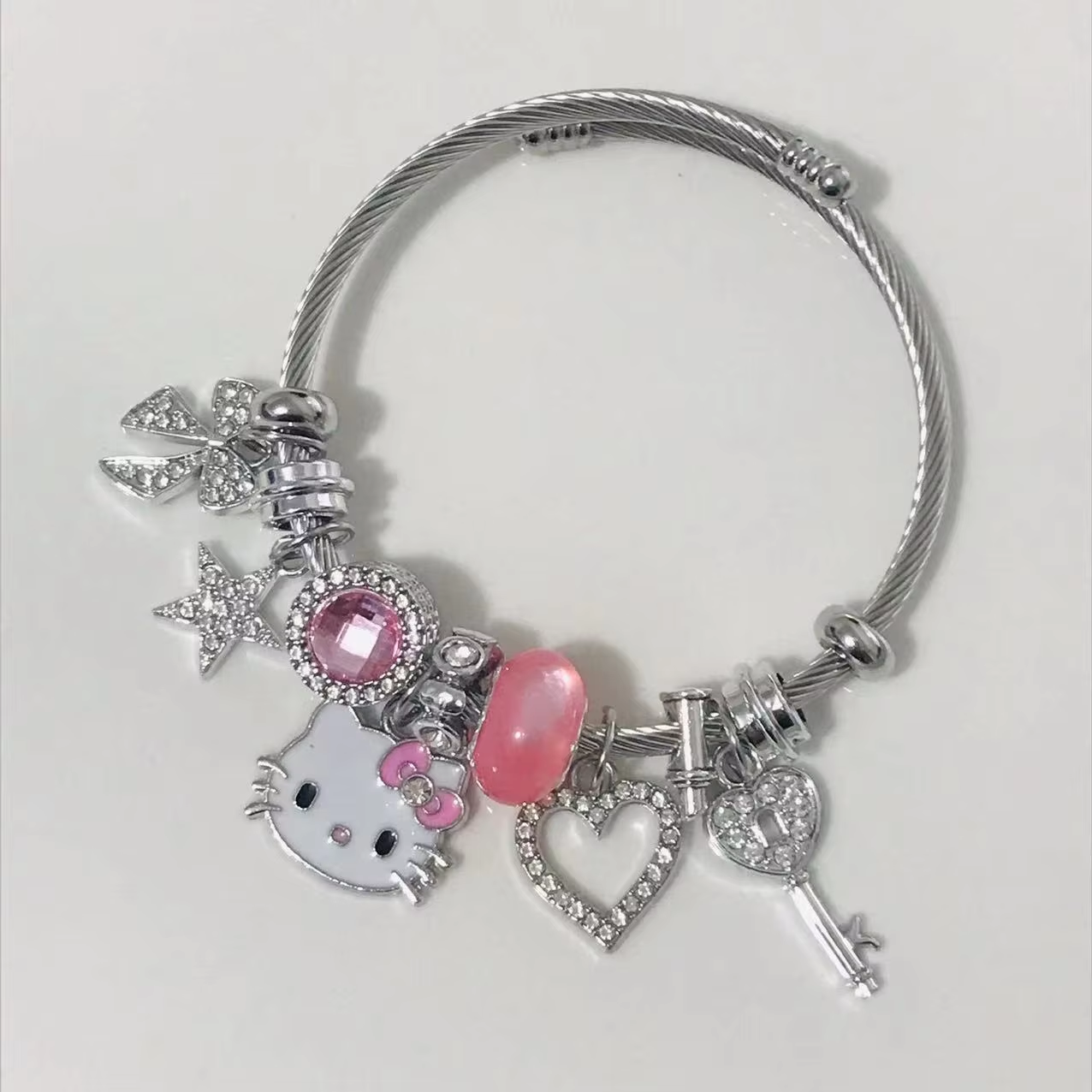 Kitty Pink Beaded Bracelet - Cute Anime-Inspired Fashion Jewelry Gift